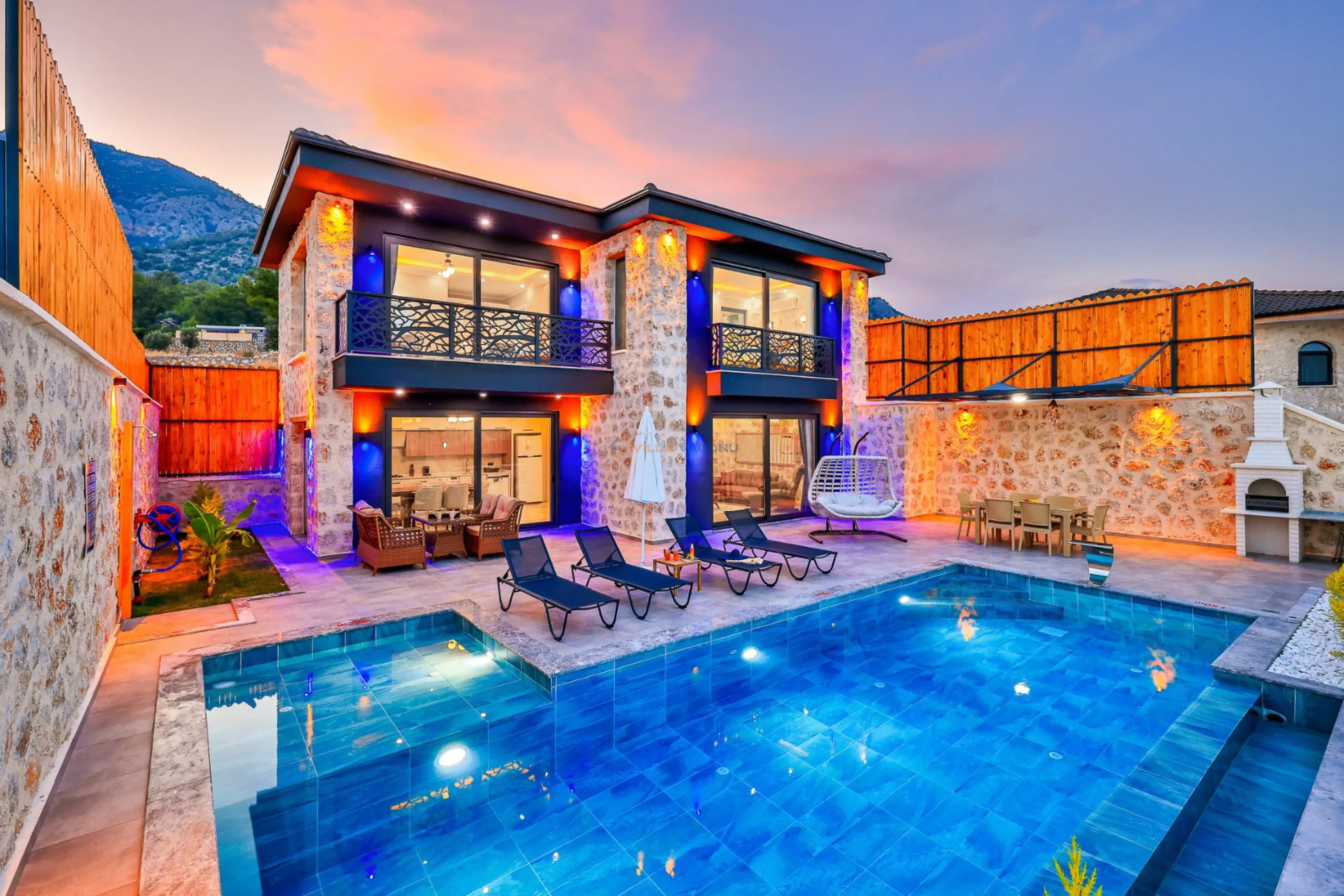 Villa World 3