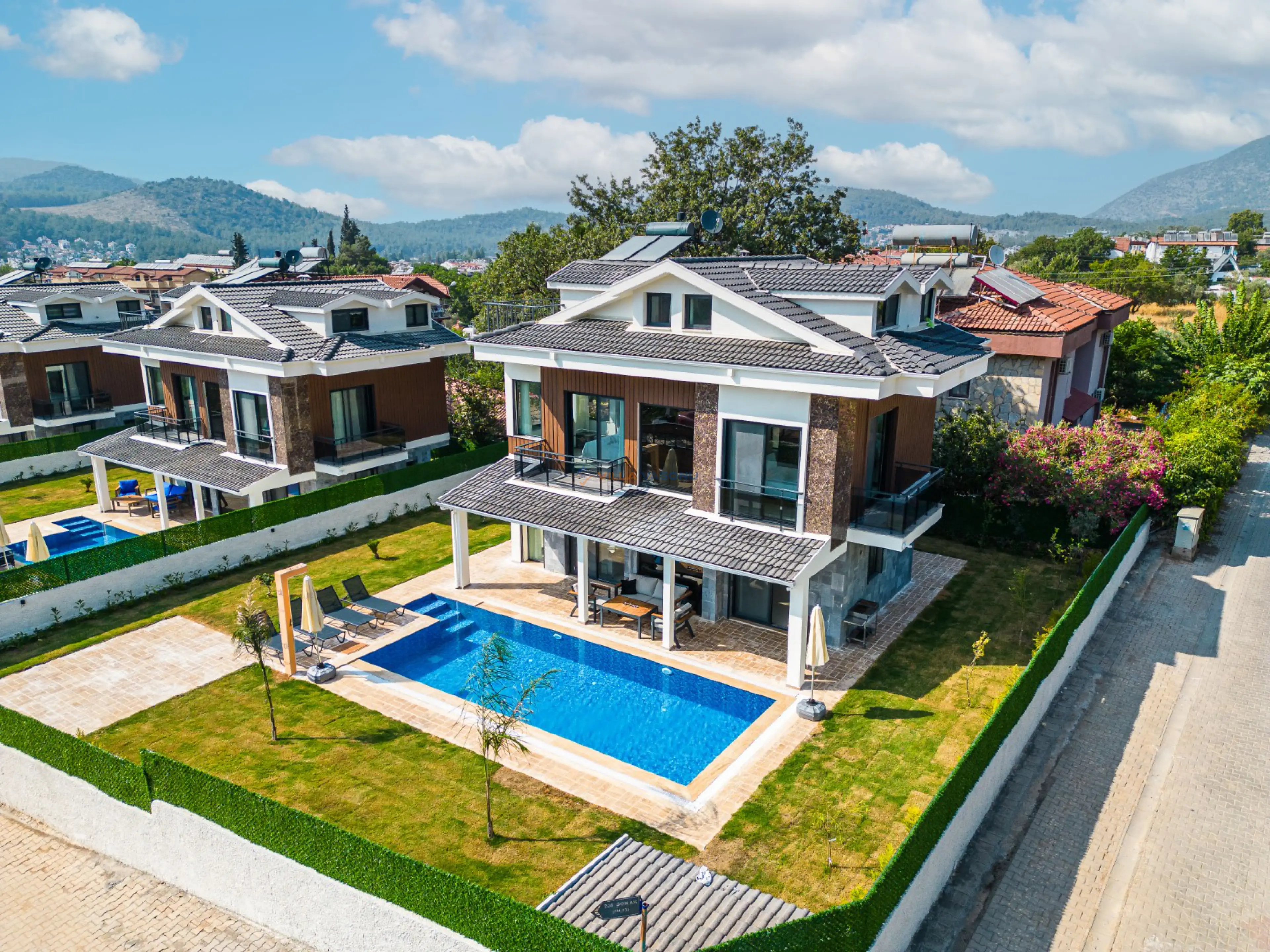 DJi_0527-min_2.jpg