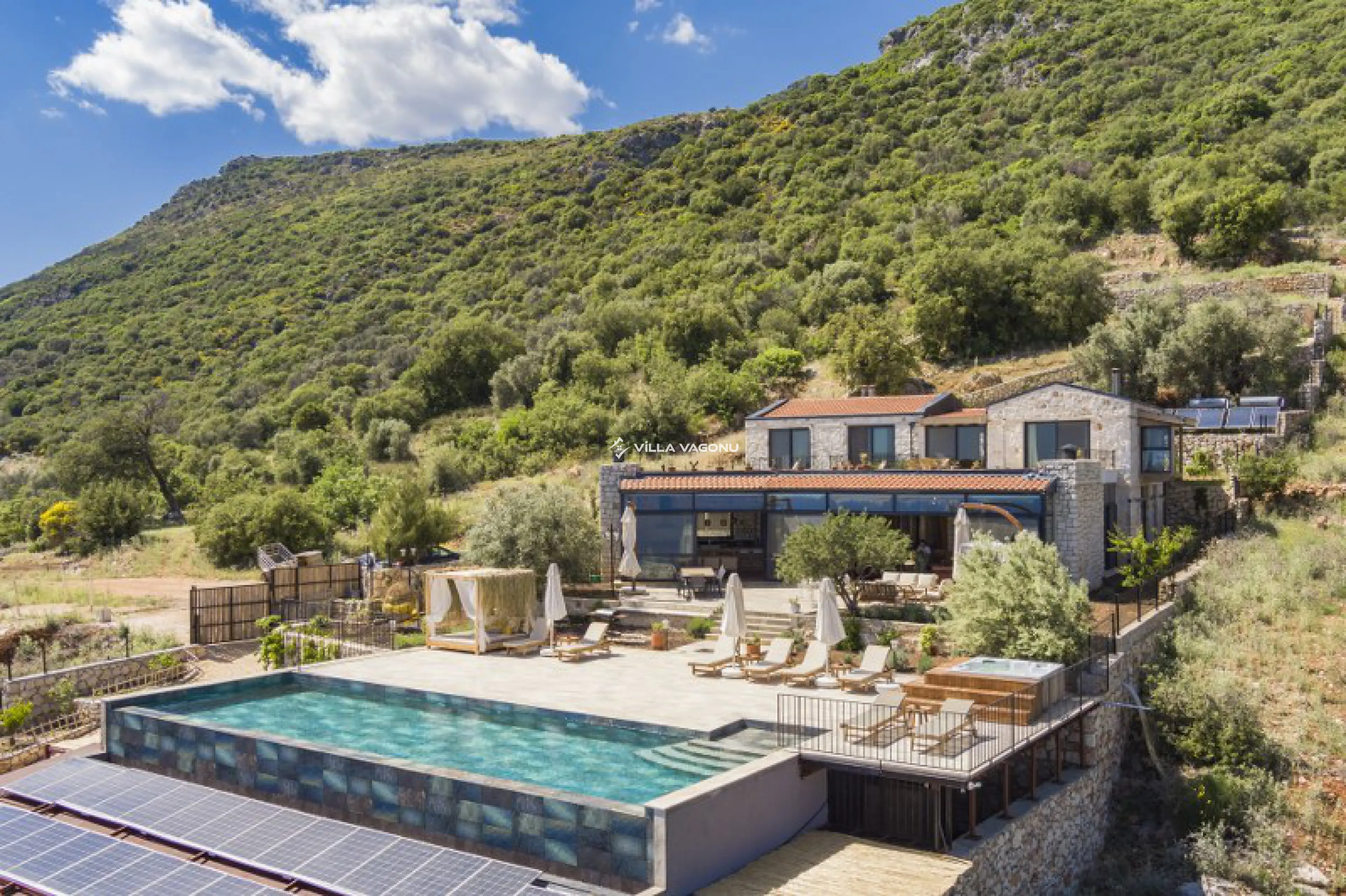 Villa Silver