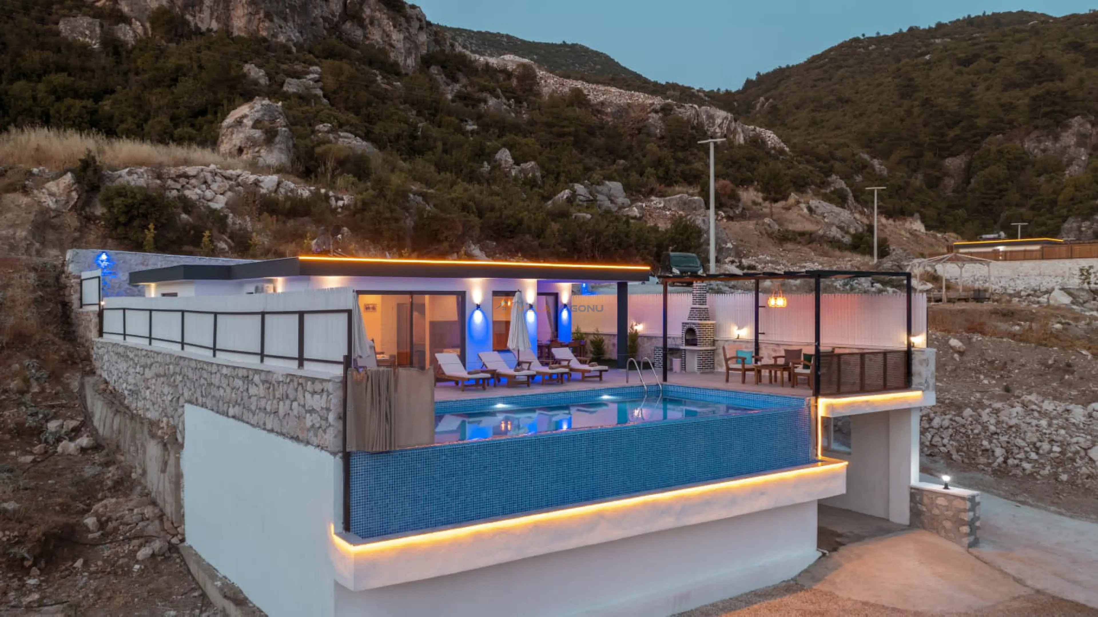 Villa Medusa Duo