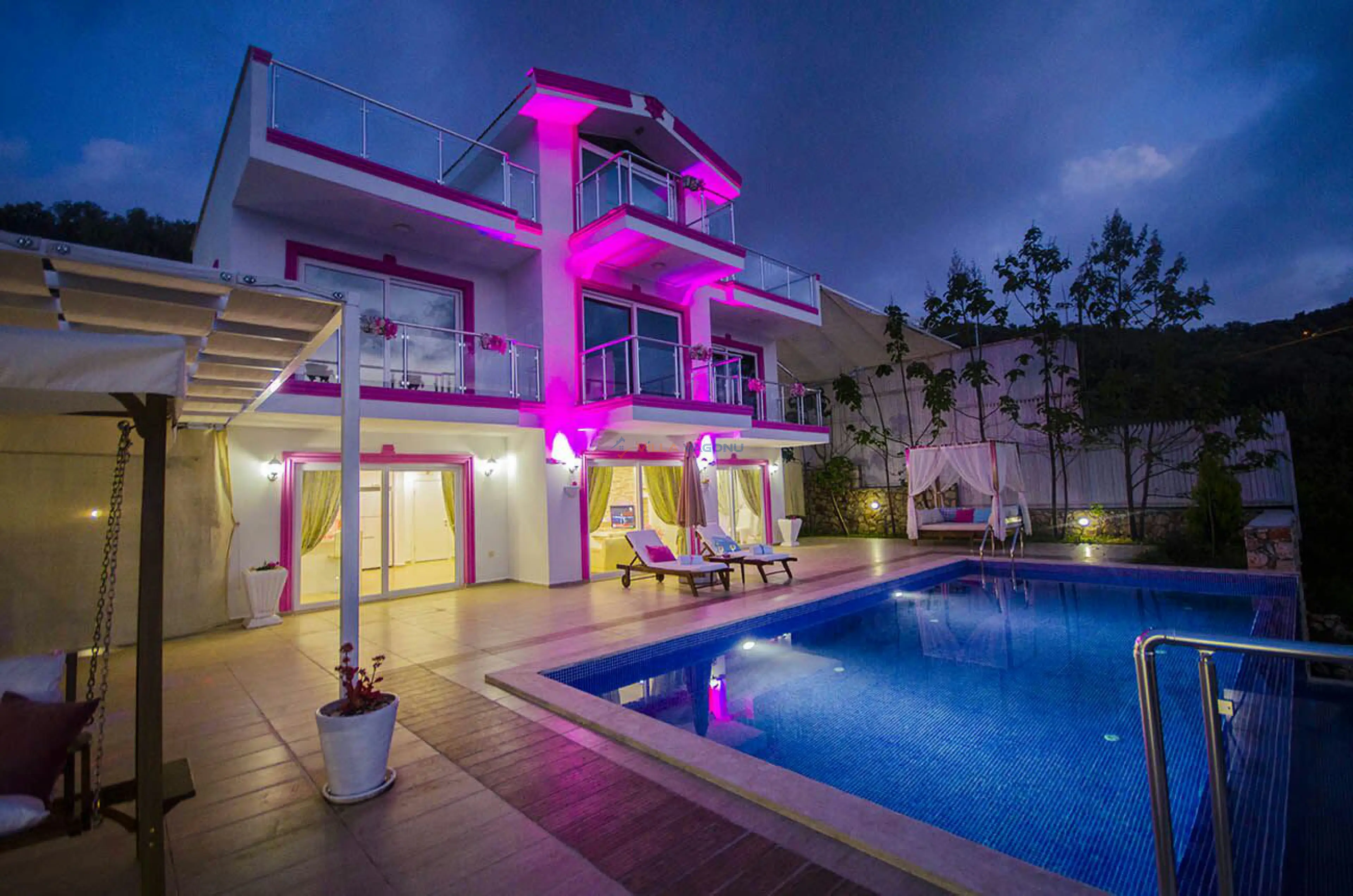 Villa Pink