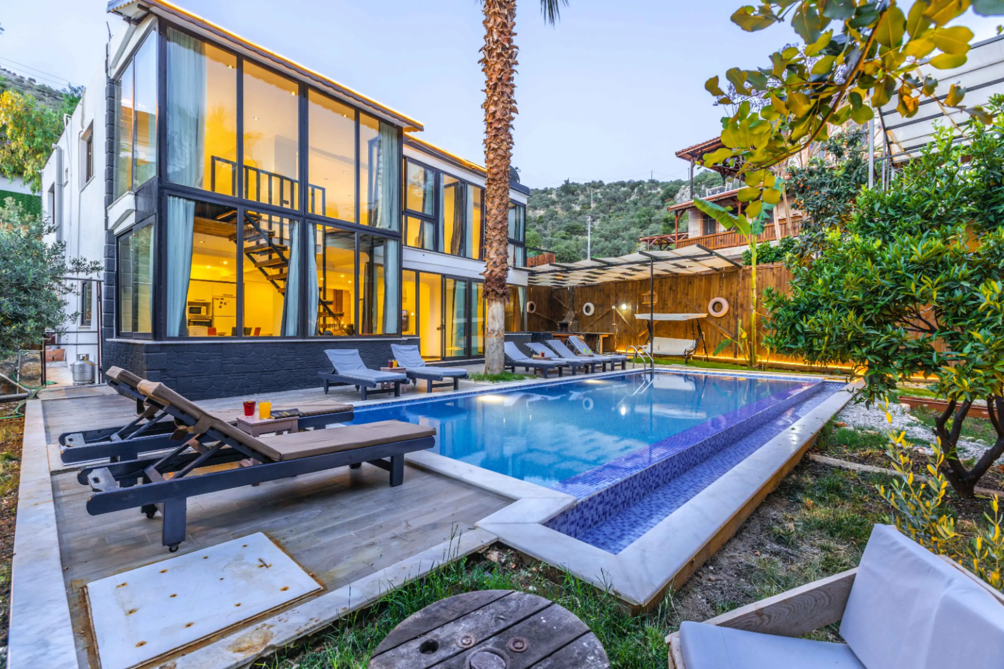 Villa Güldani