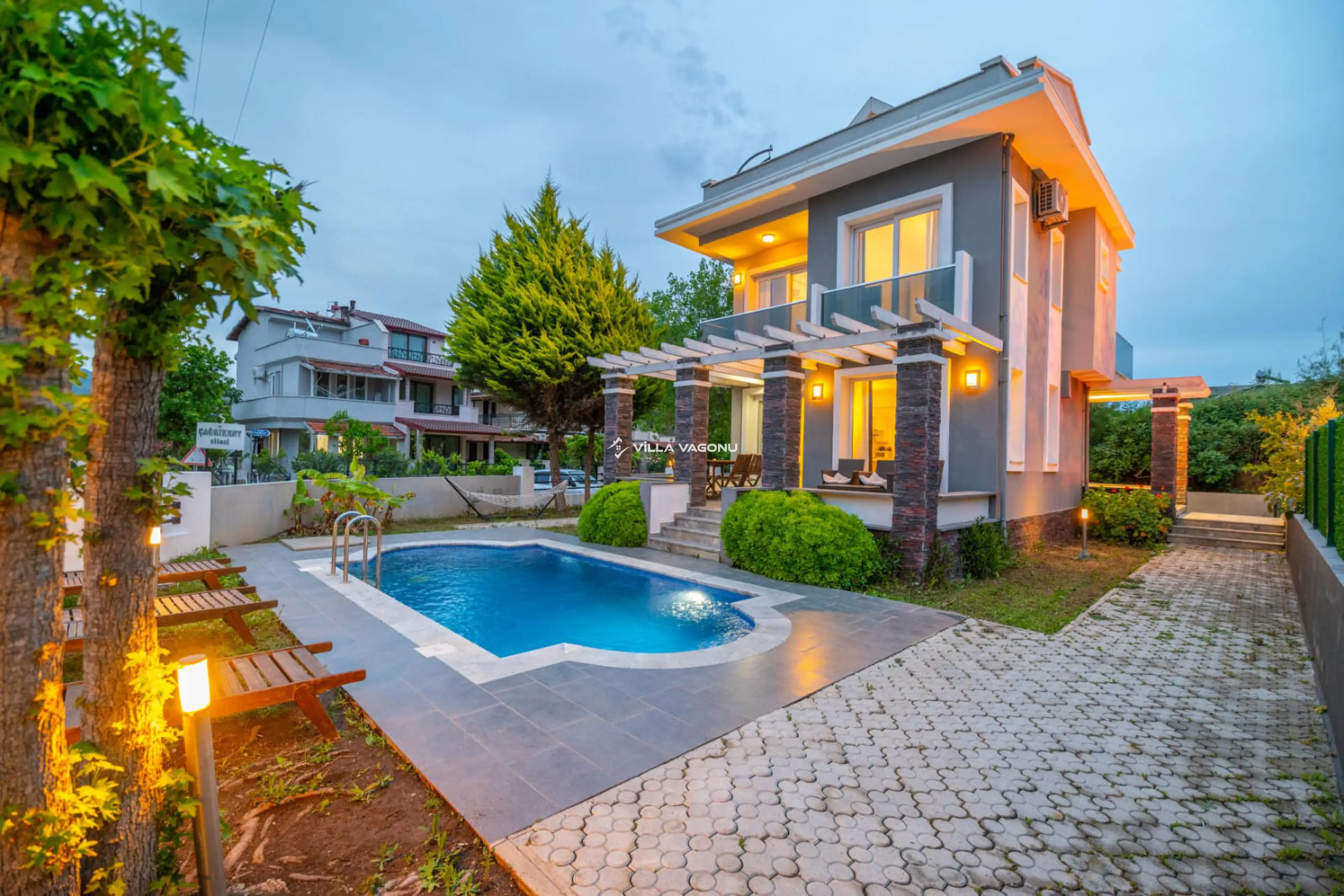 villa-vagonu-villa-orlina-10_738.jpeg