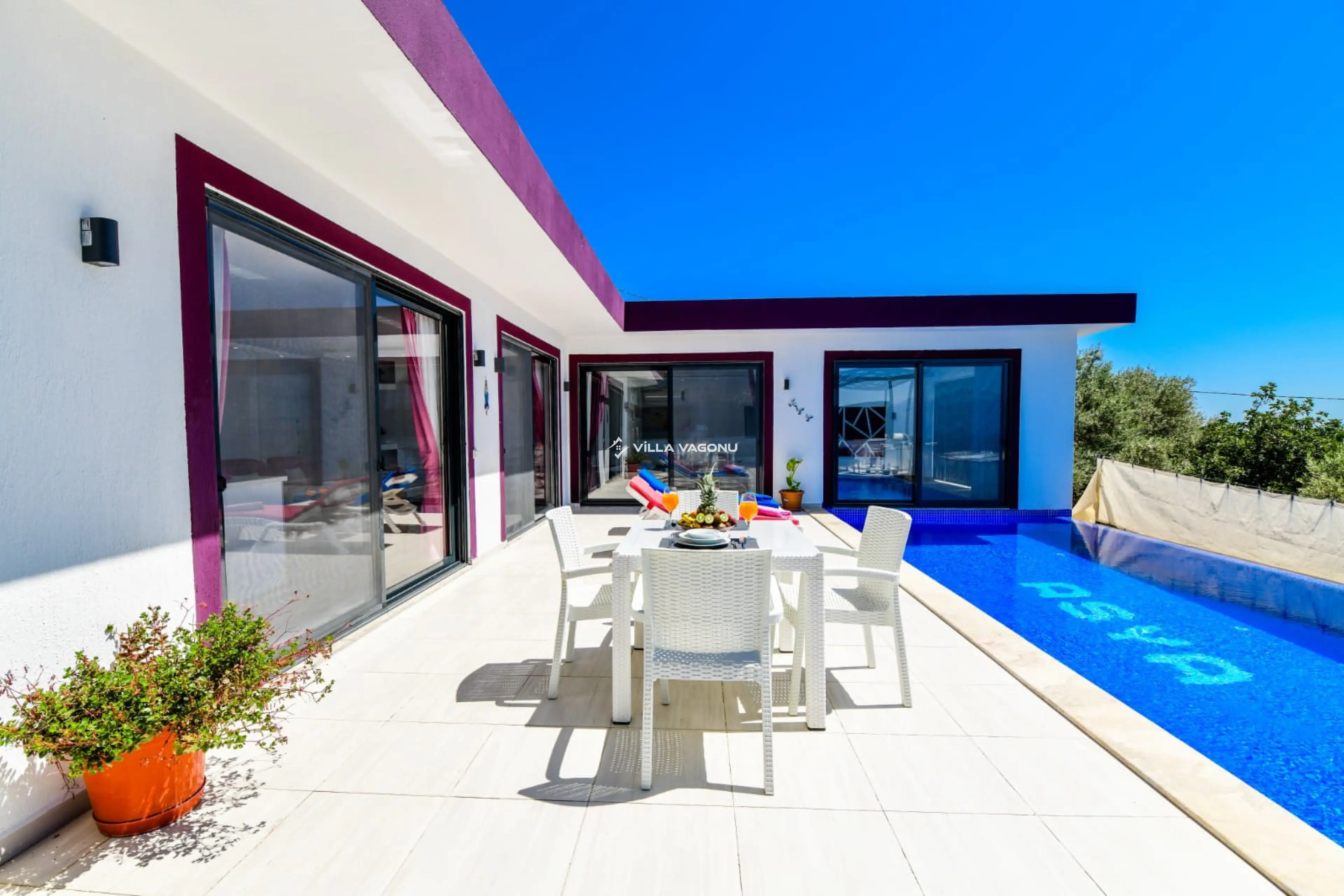 villa-asya-1-1_ahsap_uzumlu-koyu_390.jpeg