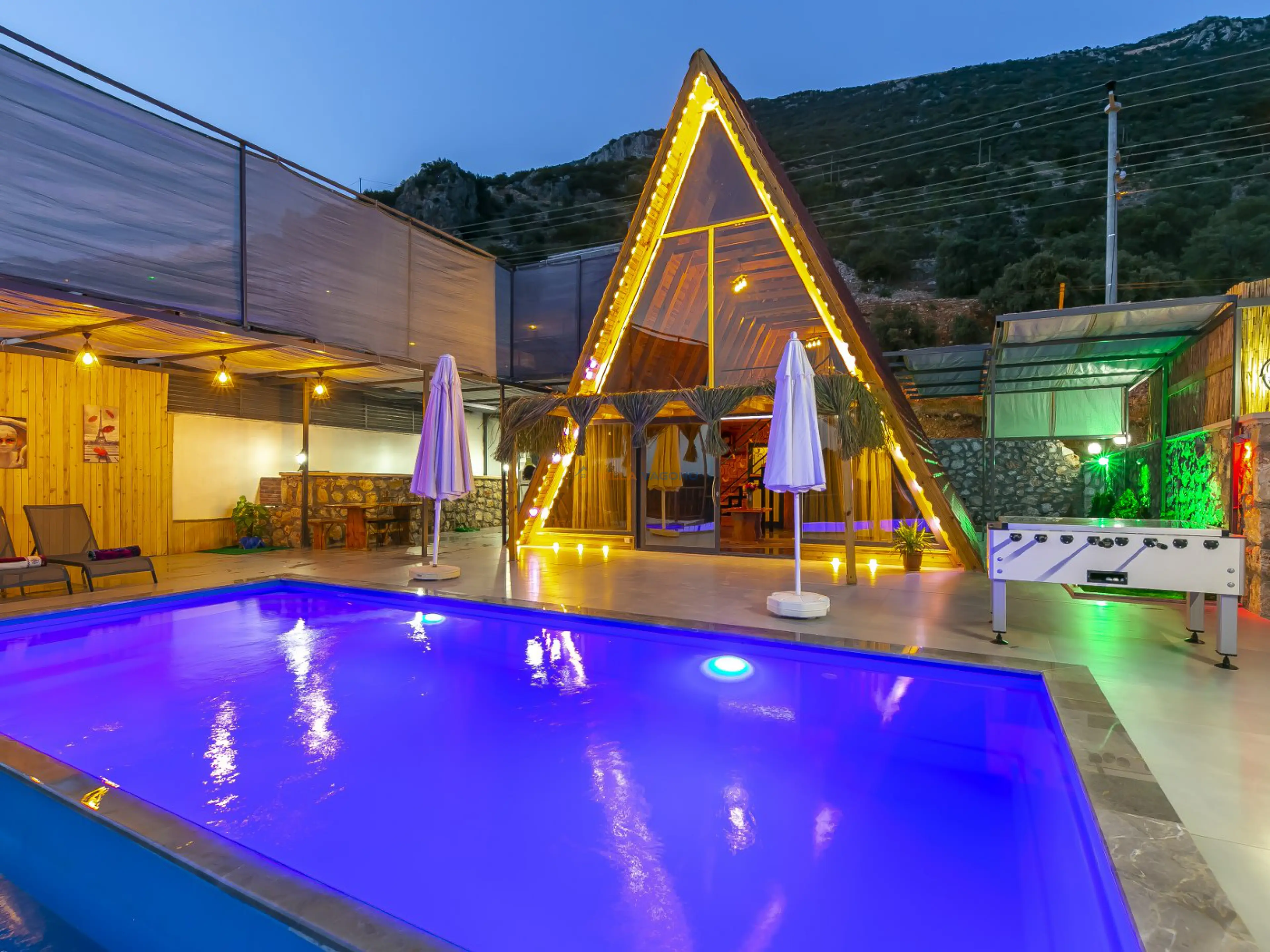 villa-vagonu-villa-daniela-1_438.jpg