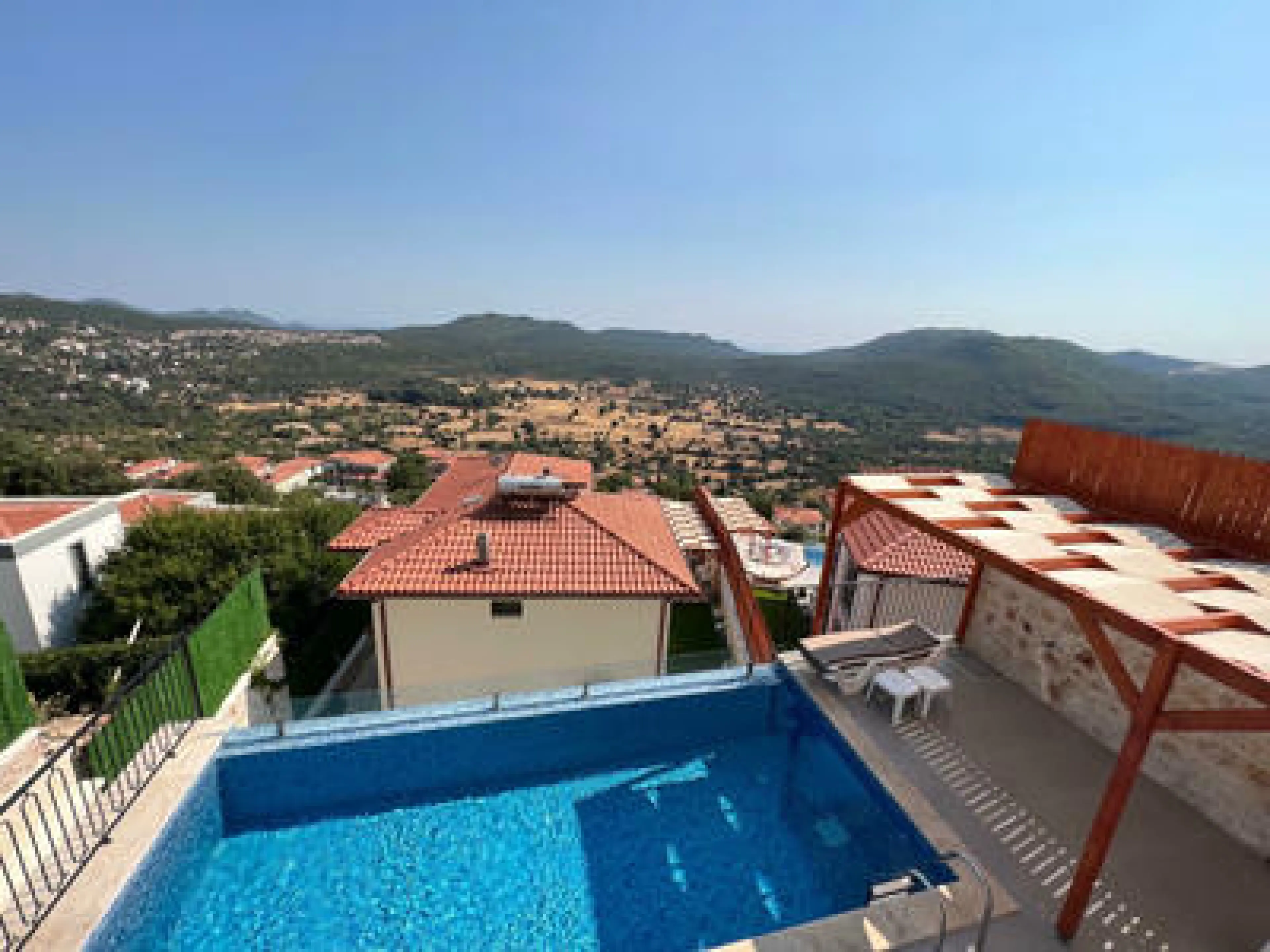 villa-vagonu-villa-lizbon-22_603.jpeg
