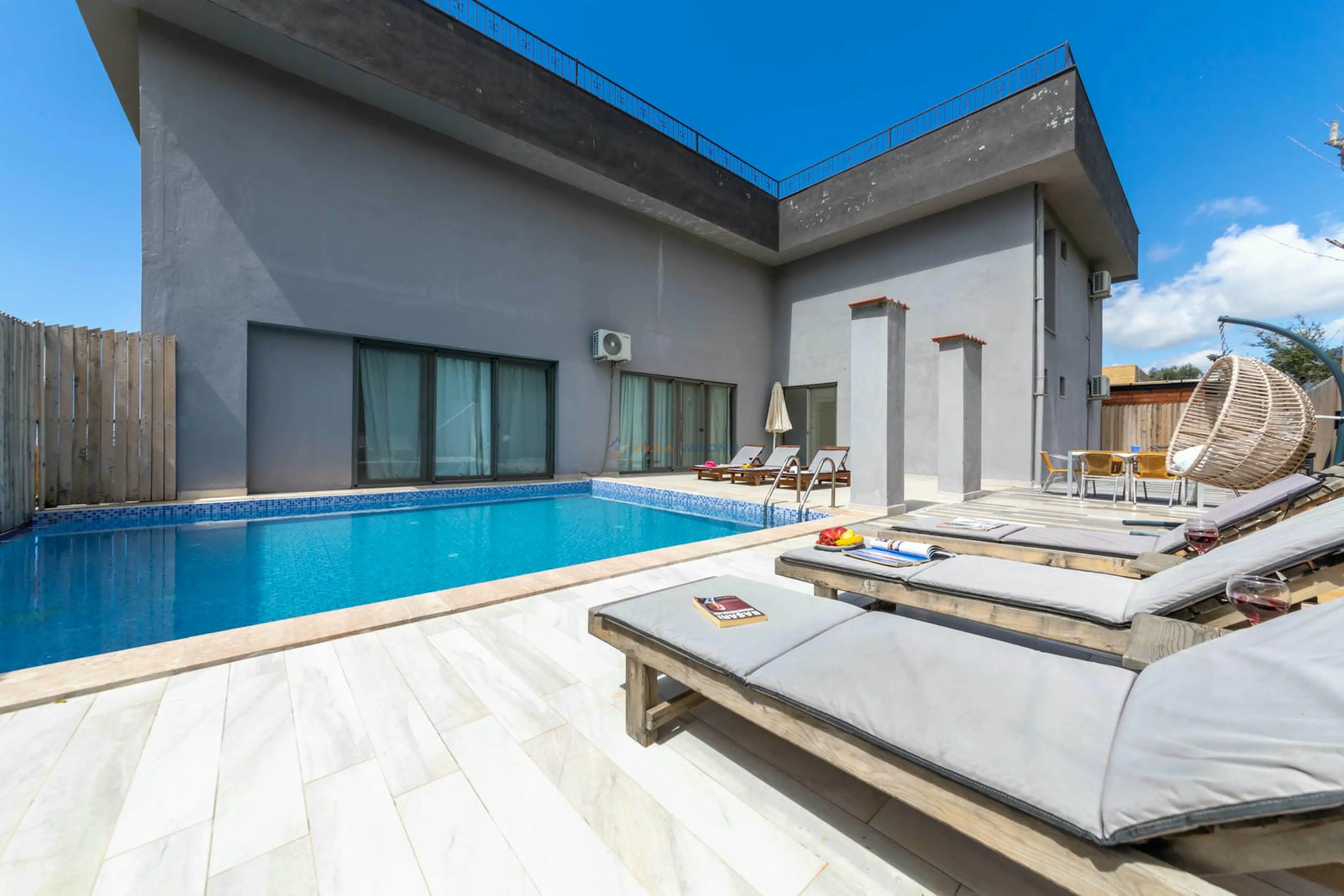 Villa Rehome 2