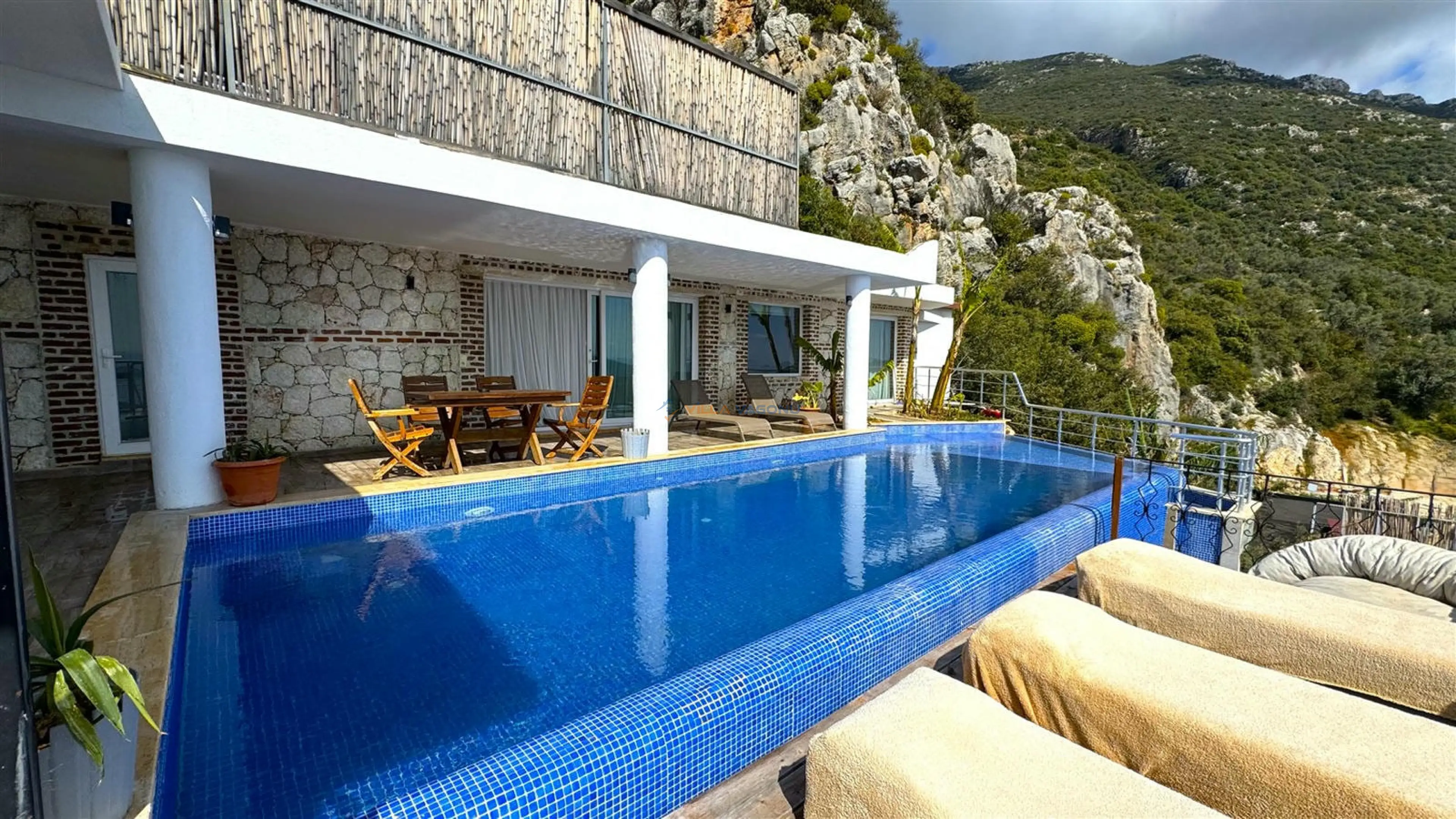 Villa More 3