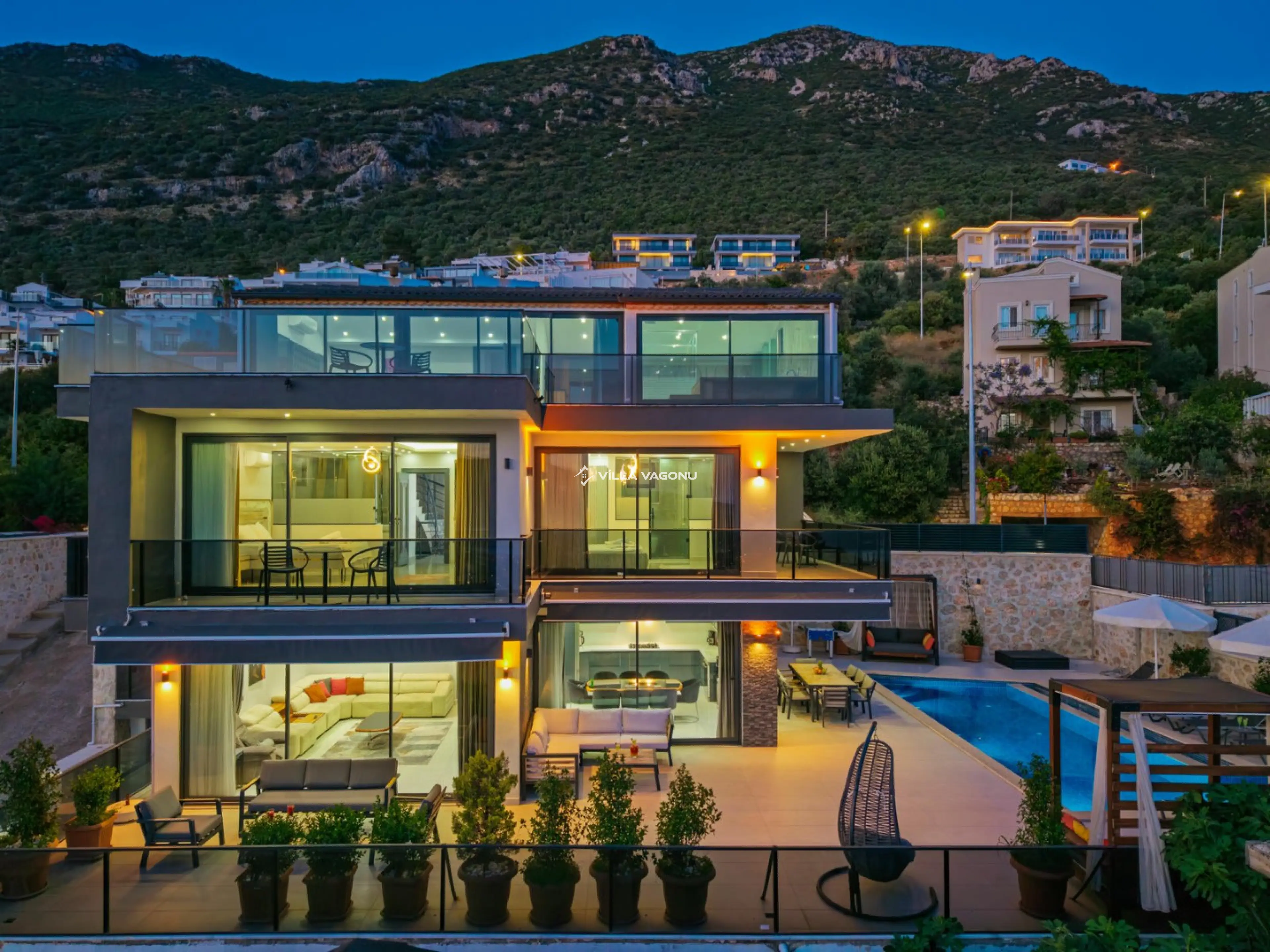 Villa Voyage