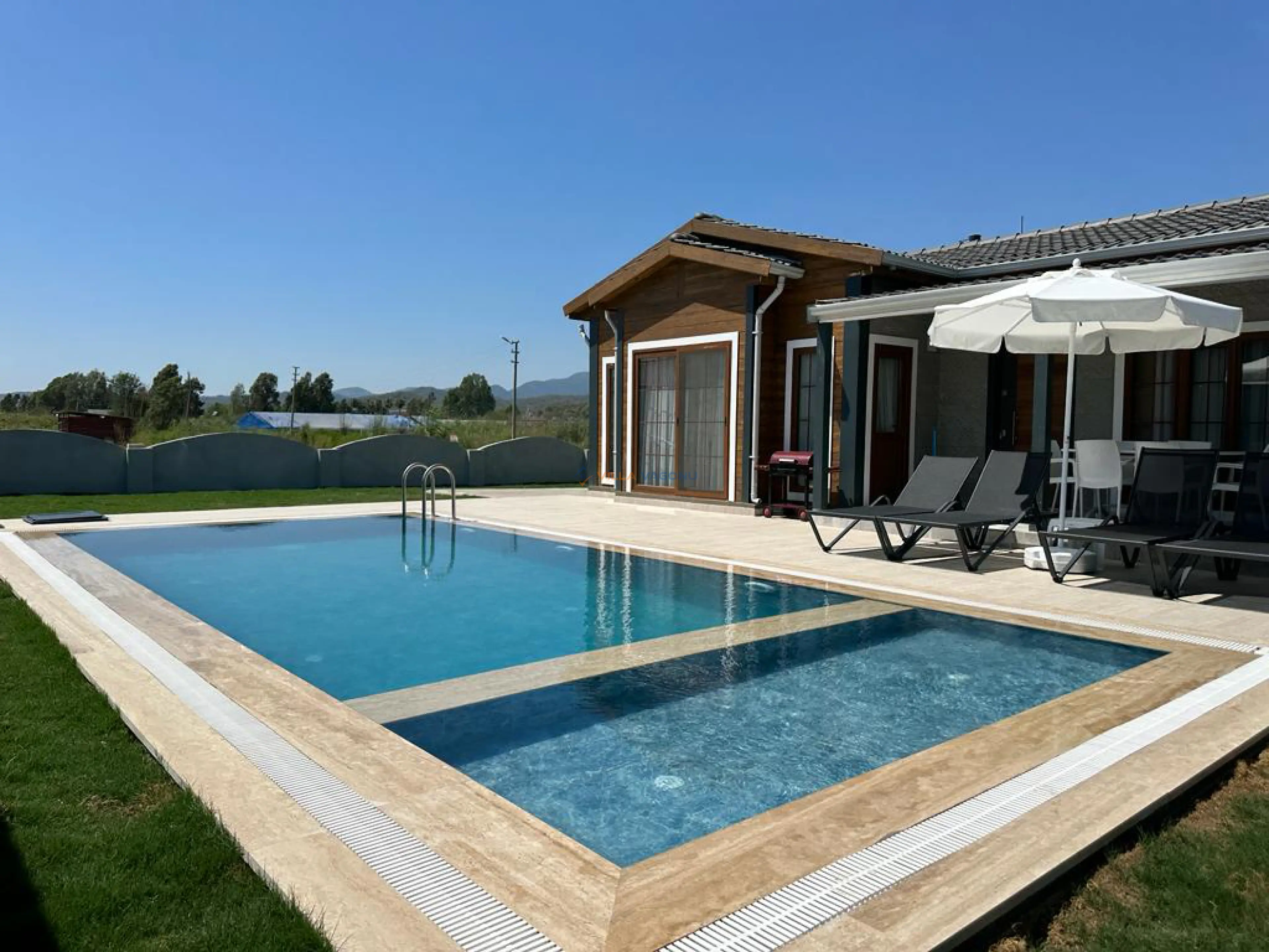 Villa Truva 2