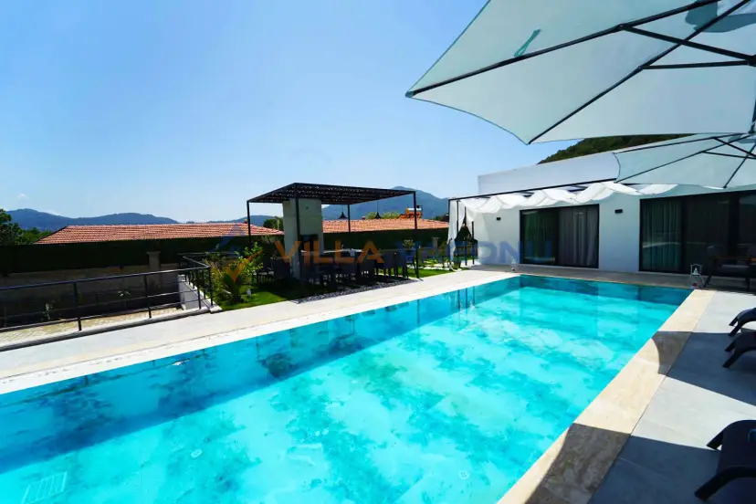 mamon-luxury-life-villa-16_87.jpg