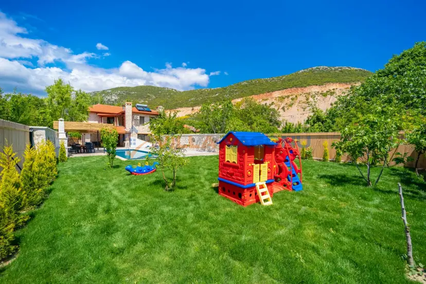 vill-vagonu-villa-cirius-4_94.jpg