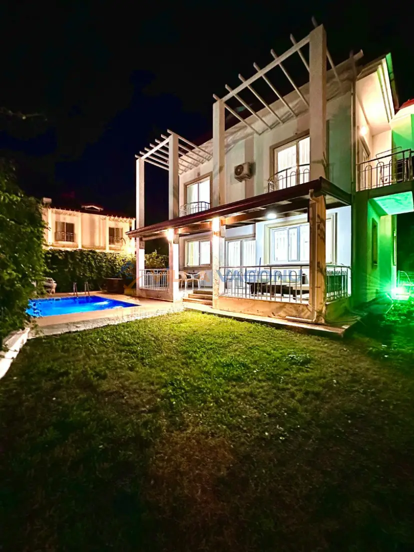 villa-luminis-1-20_873.jpg