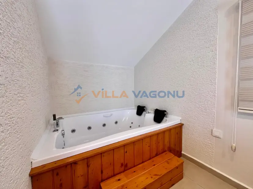 villa-vagonu-villa-telo-28_992.jpg