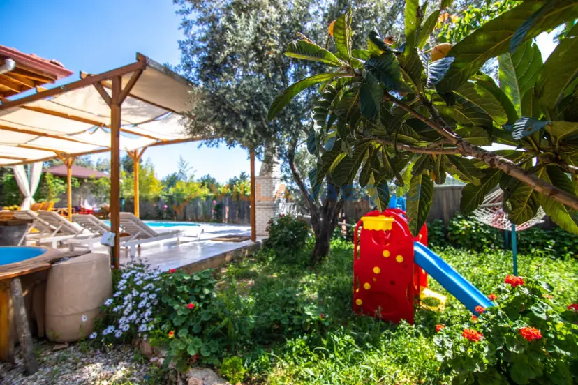 villa_vagonu_villa_menchester-6_747.jpg